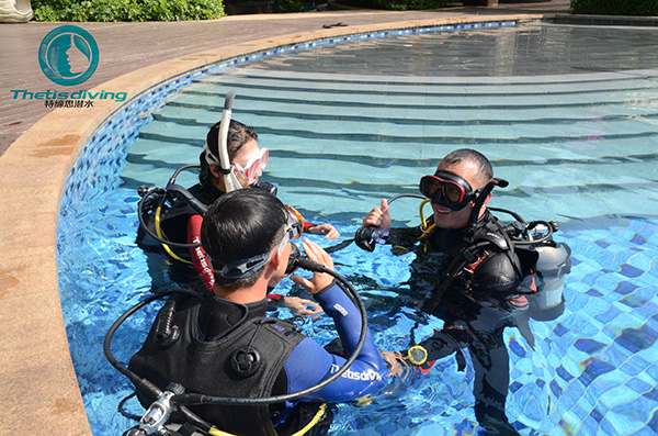 12/12正式上線！PADI 最新課程【休閑潛水員Resort Diver】 丨 一天拿證，潛遍全球